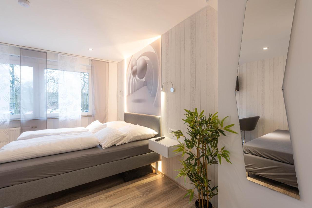 Messe-Hotelzimmer-Einzimmerappartement ليفركوزن المظهر الخارجي الصورة
