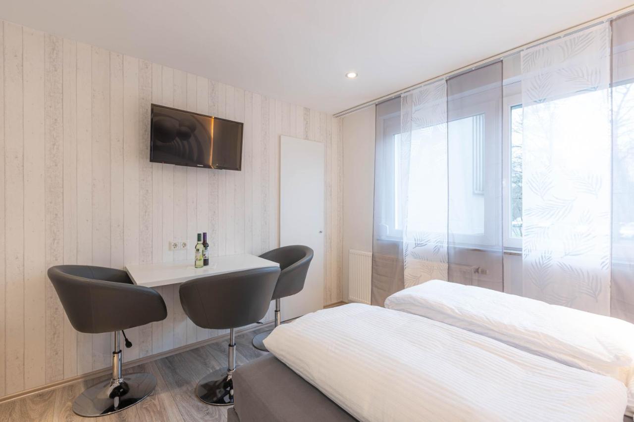 Messe-Hotelzimmer-Einzimmerappartement ليفركوزن المظهر الخارجي الصورة